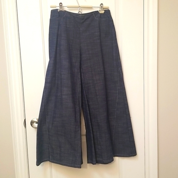 La Mode Est A Vous Denim/Jeans Gaucho/Culottes Wide leg Size US 30 or EU 40 - Picture 3 of 10